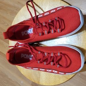 Red and white ladies PONY tennis shoes slightly worn